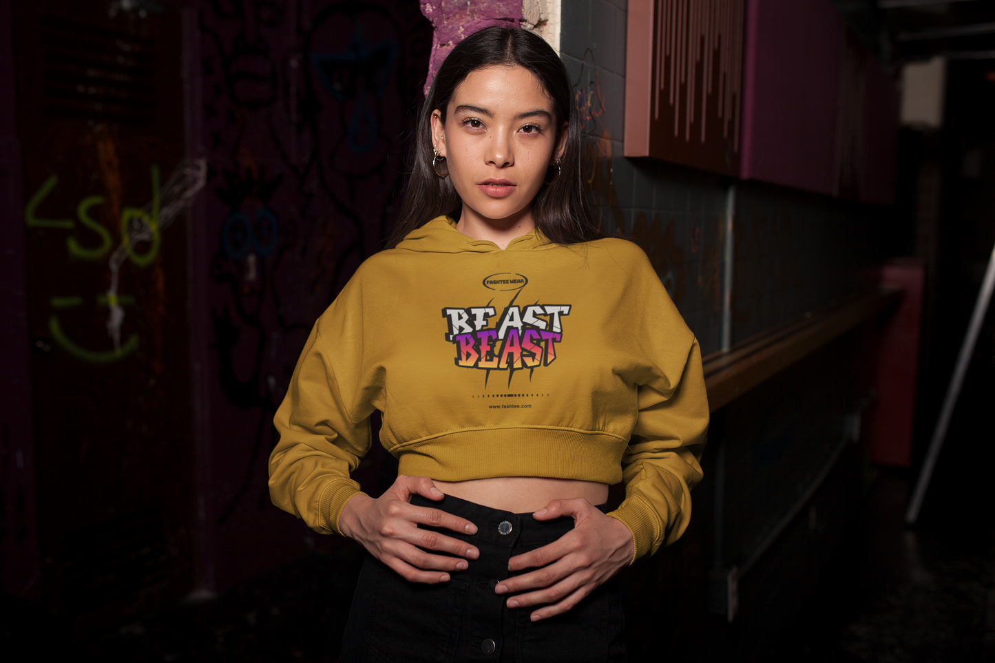 BEAST - PREMIUM CROP HOODIE