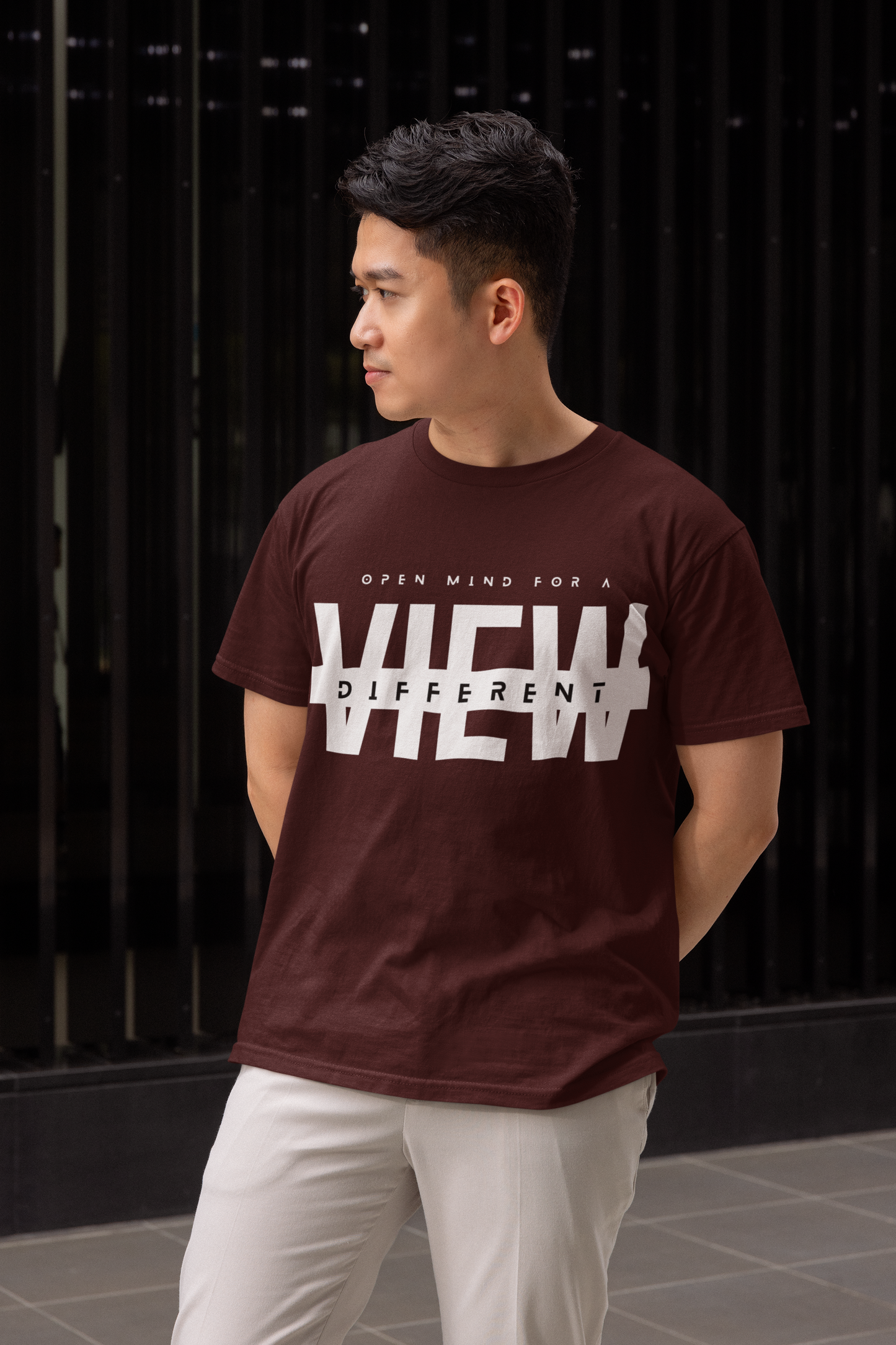 DIFFERENT VIEW CLASSIC T-SHIRT