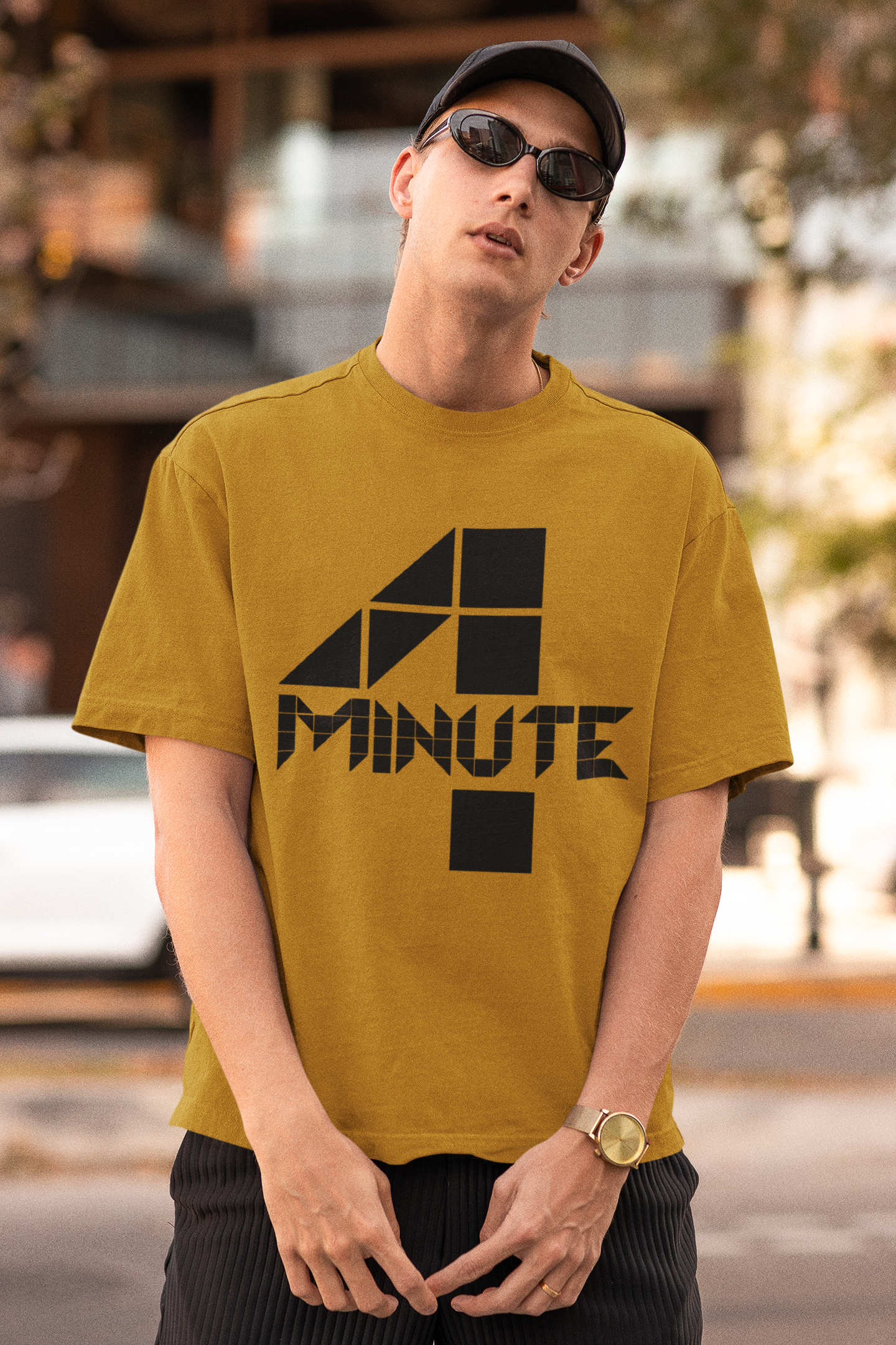 4 MINUTE - PREMIUM OVERSIZED T-SHIRT