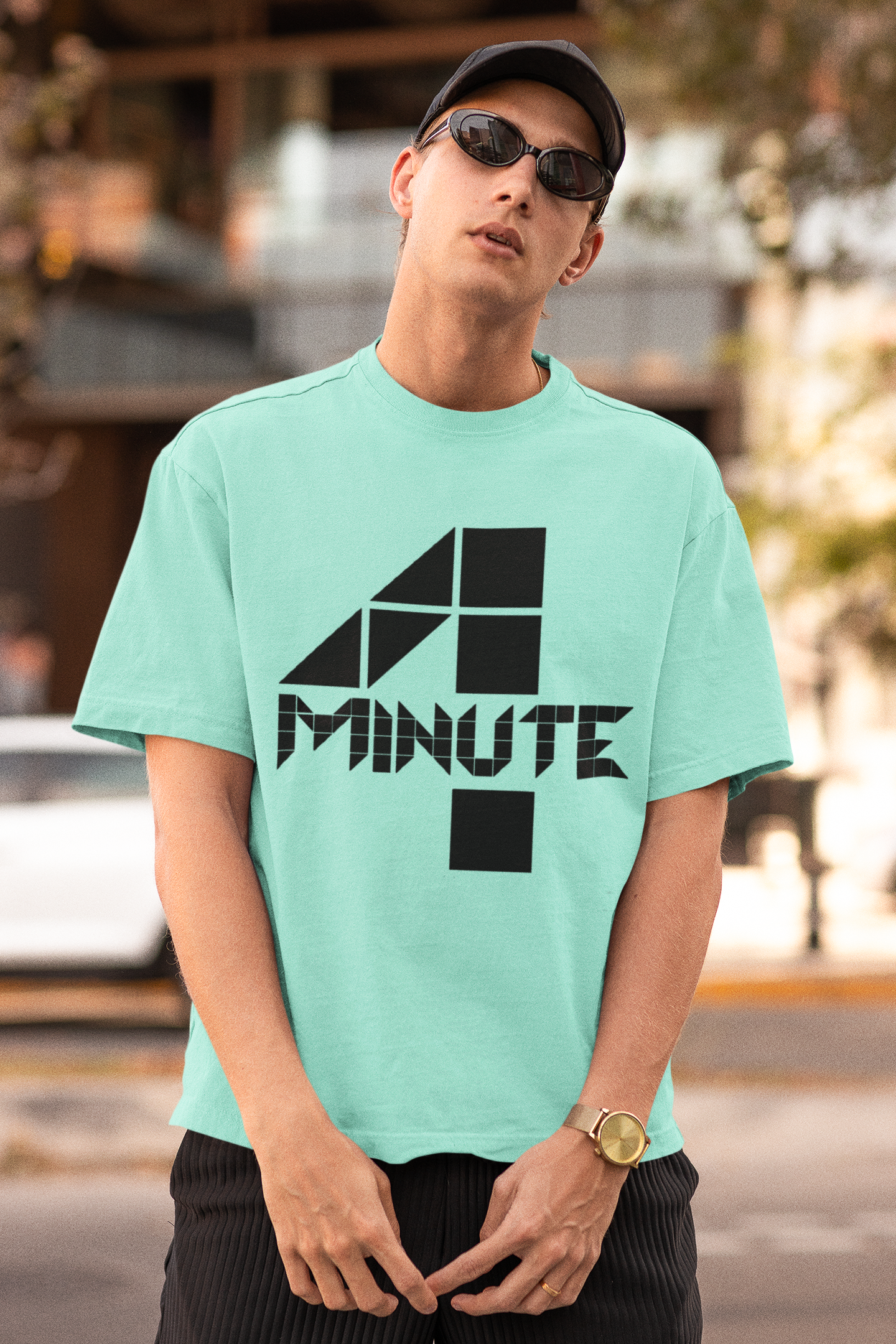 4 MINUTE - PREMIUM OVERSIZED T-SHIRT