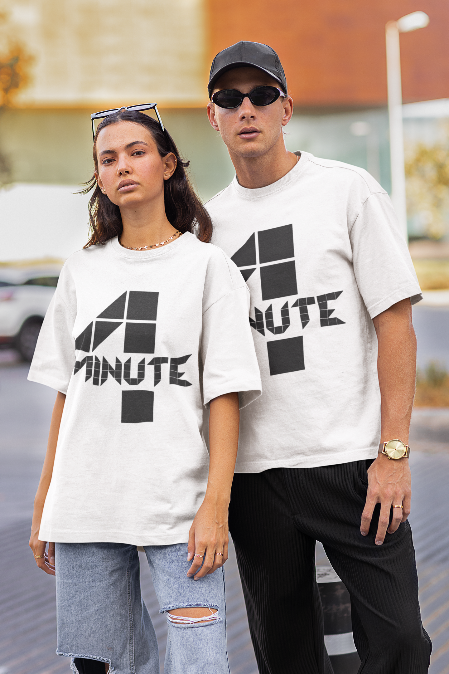 4 MINUTE - PREMIUM OVERSIZED T-SHIRT