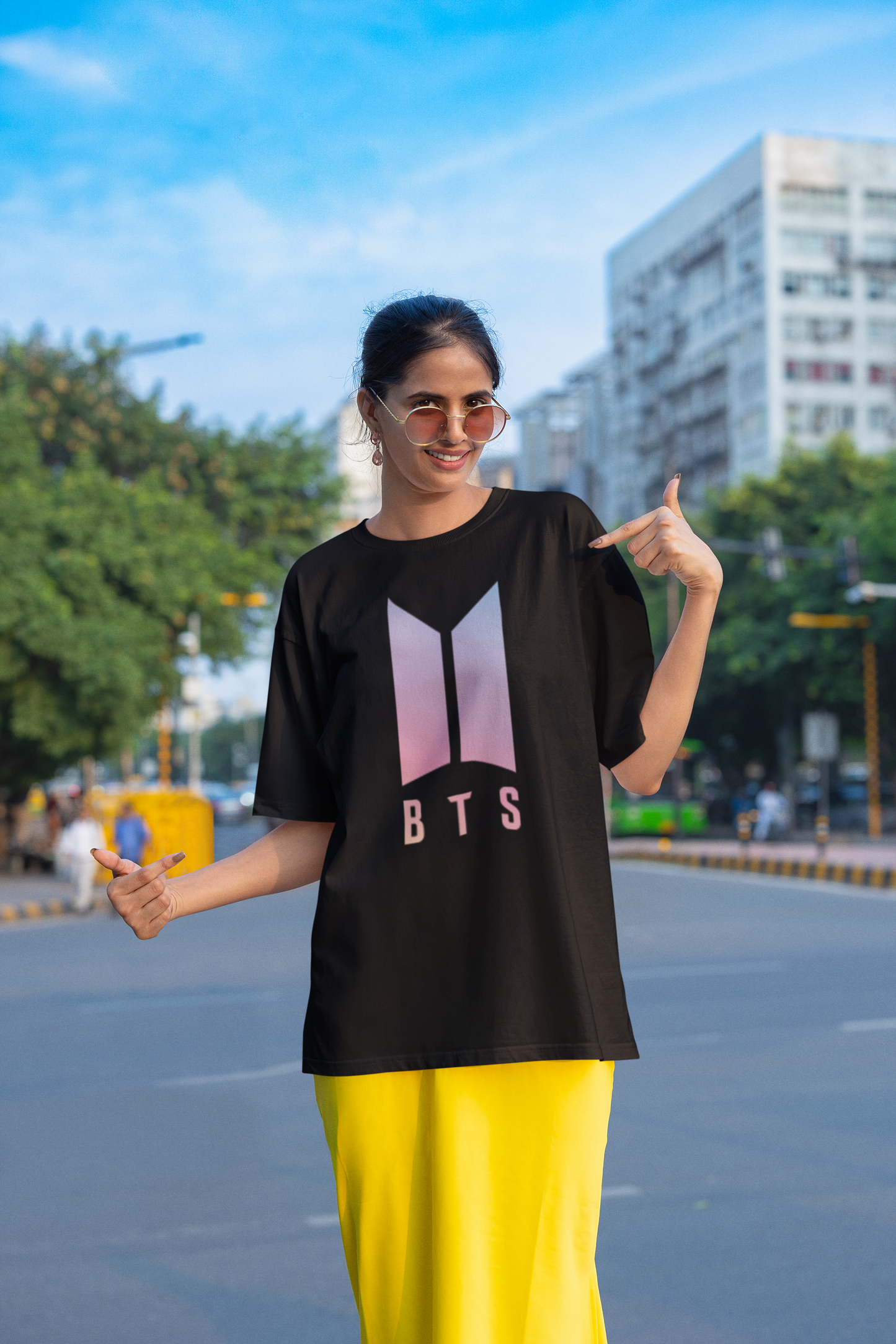 BTS - OVERSIZED UNISEX T-SHIRT