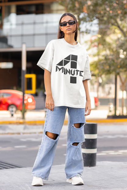 4 MINUTE - PREMIUM OVERSIZED T-SHIRT