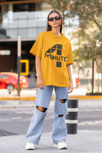 4 MINUTE - PREMIUM OVERSIZED T-SHIRT