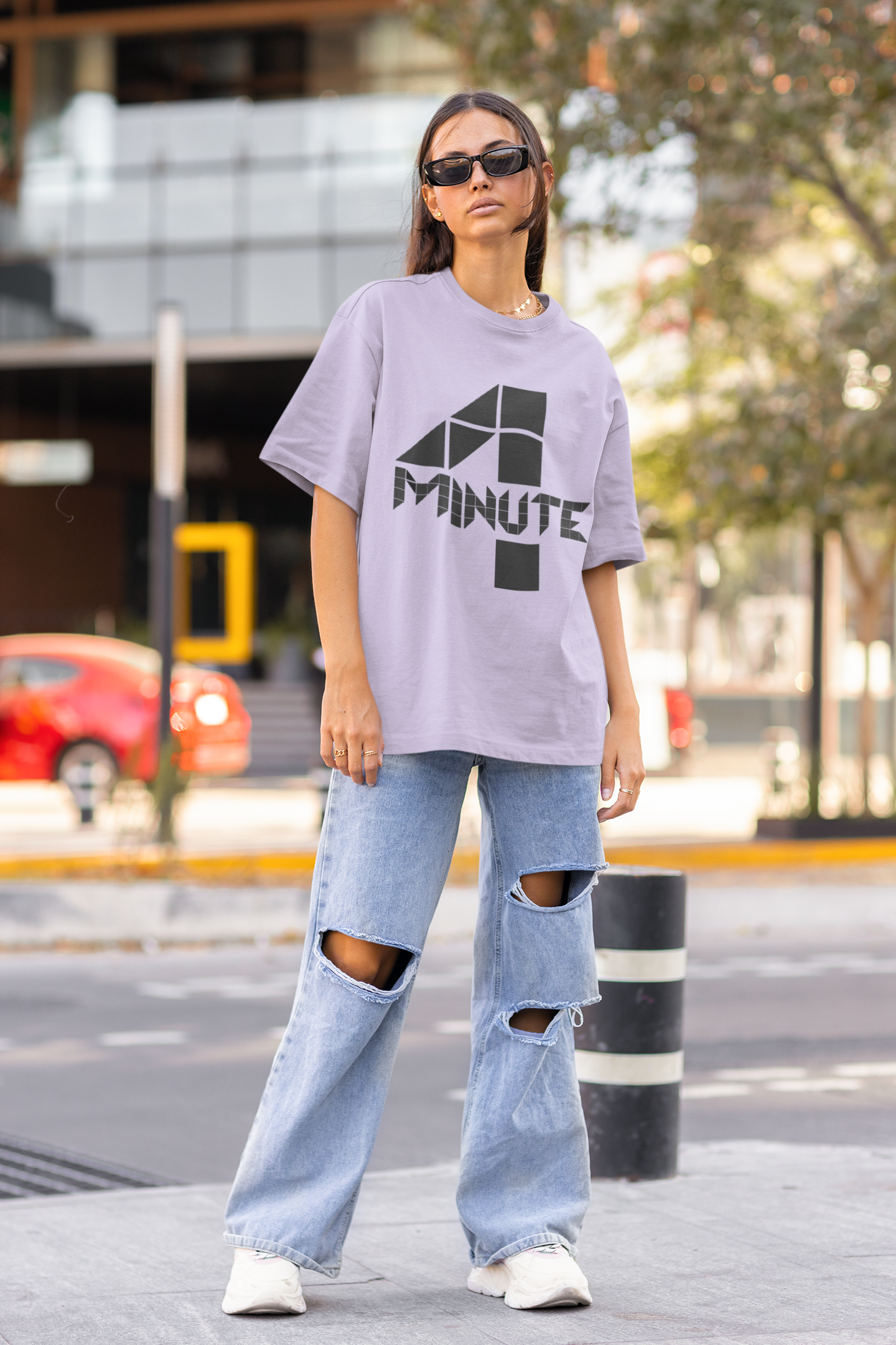 4 MINUTE - PREMIUM OVERSIZED T-SHIRT