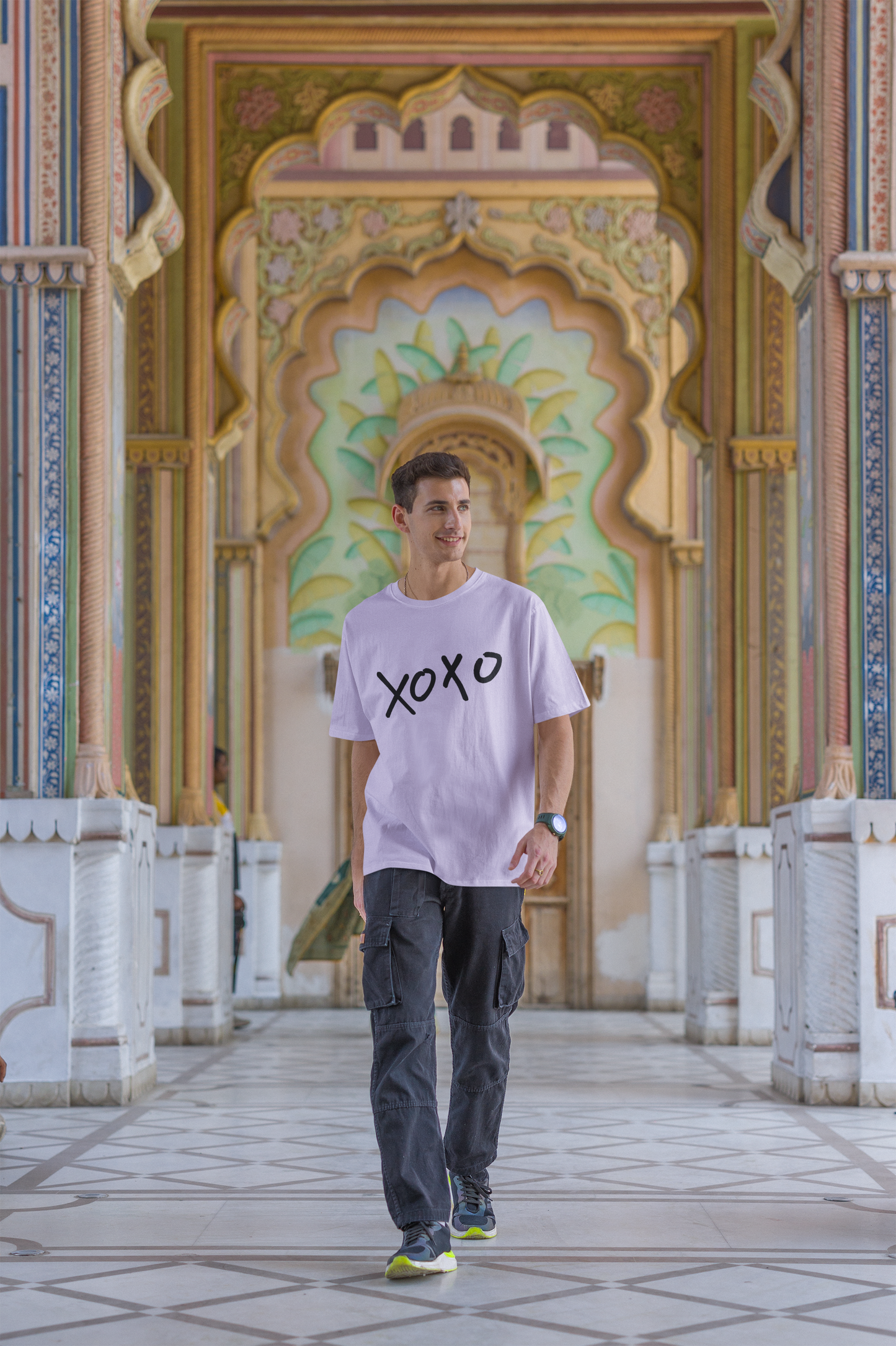 XOXO - PREMIUM UNISEX OVERSIZED T-SHIRT