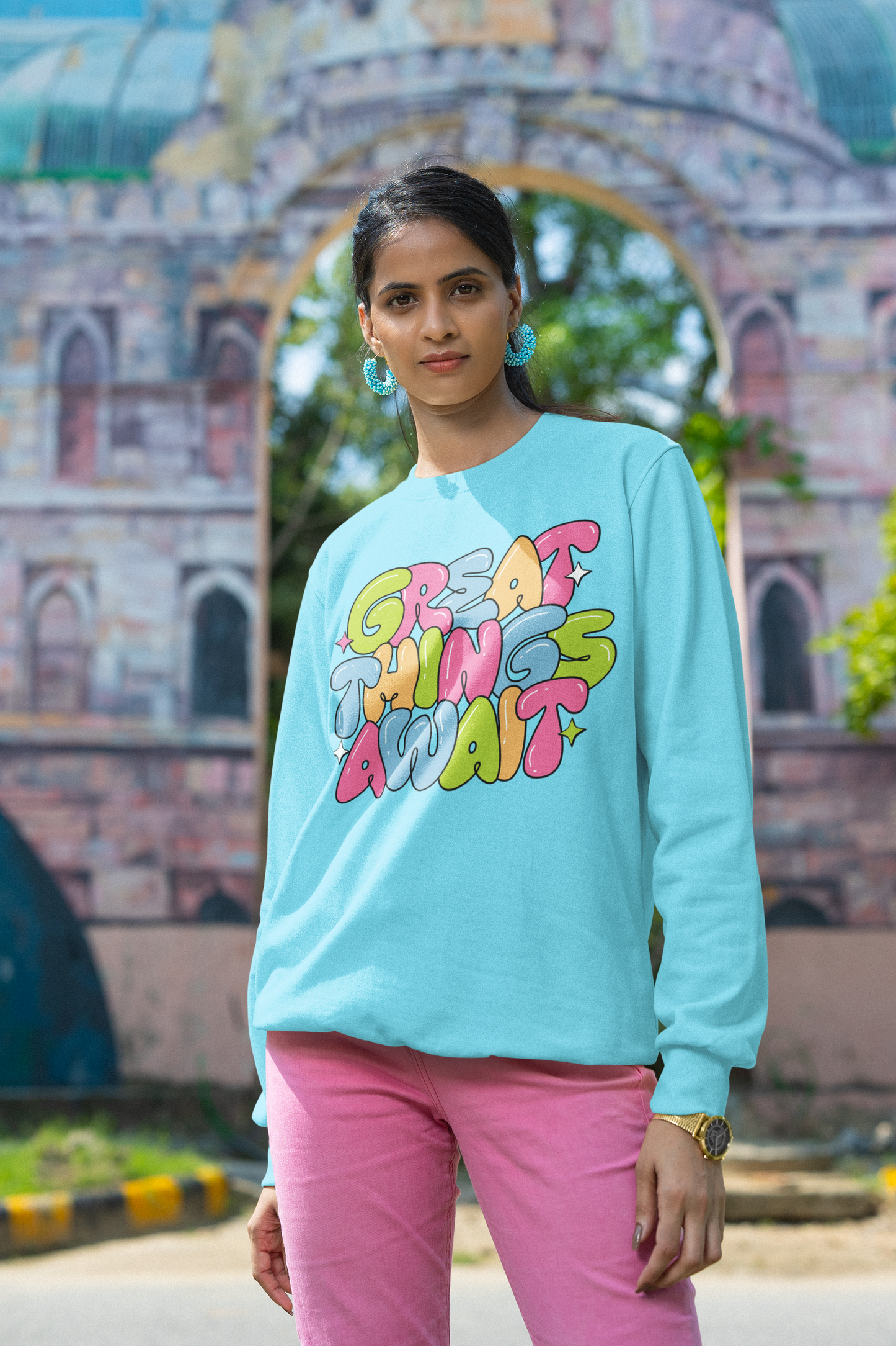 GREAT THINGS CLASSIC UNISEX SWEATSHIRT