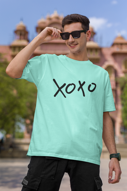 XOXO - PREMIUM UNISEX OVERSIZED T-SHIRT