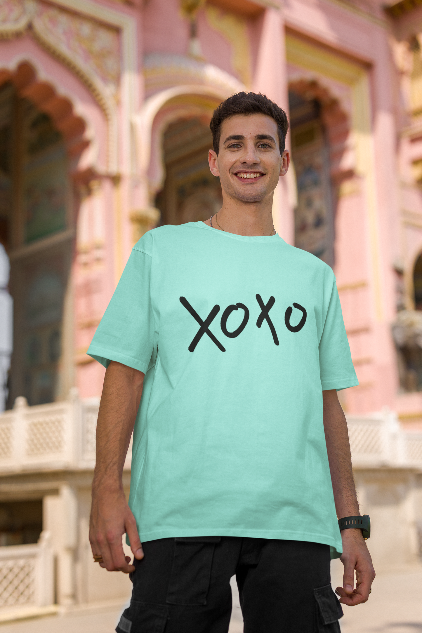 XOXO - PREMIUM UNISEX OVERSIZED T-SHIRT