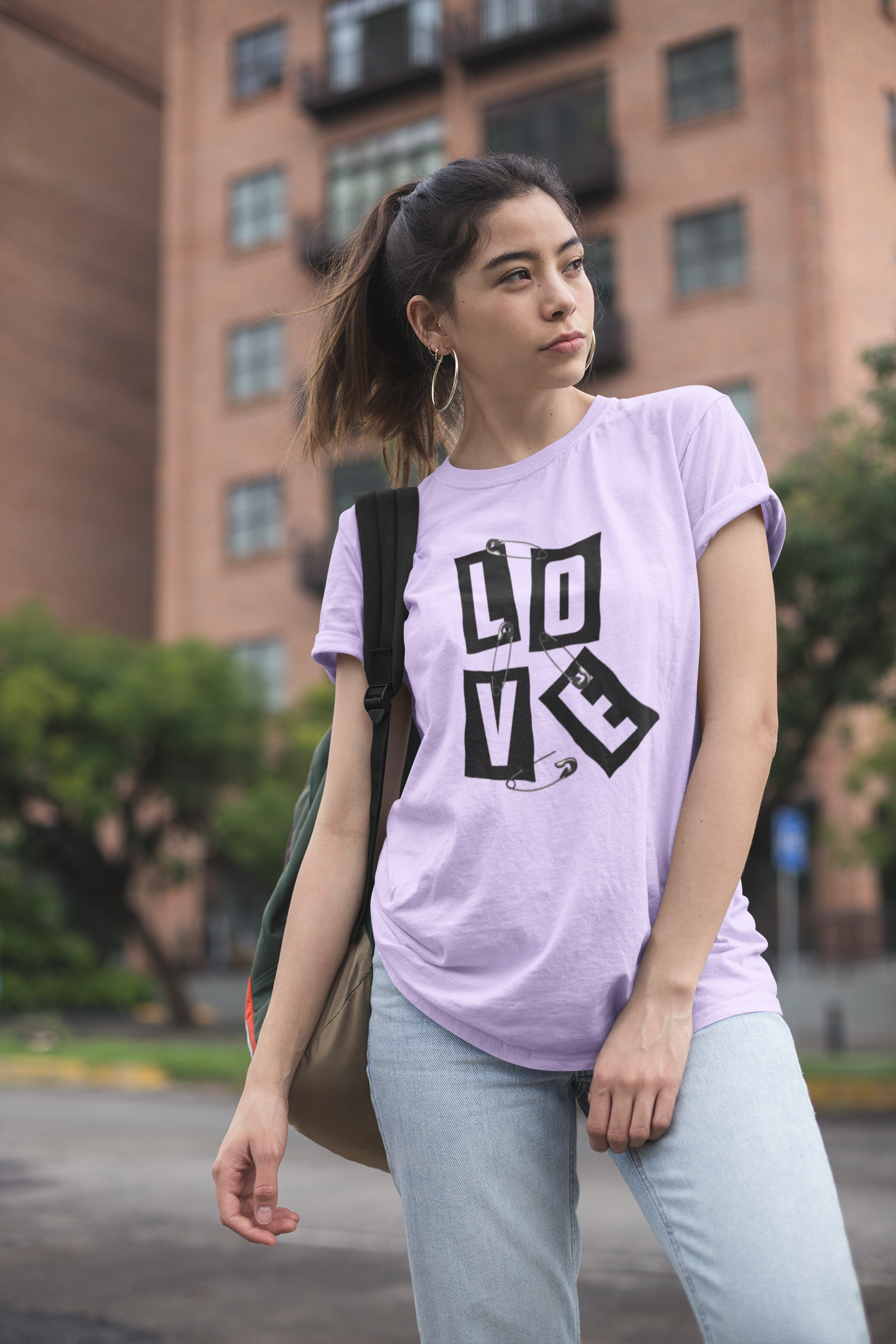 LOVE - WOMEN CLASSIC T-SHIRT